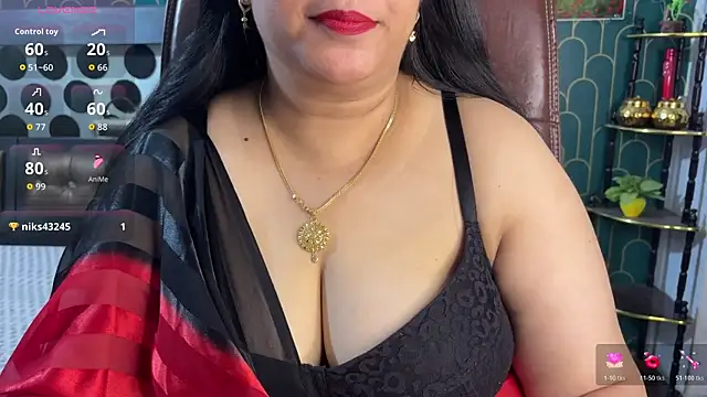 FlatVincy4 online show from June 2026 06:55:01 AM
