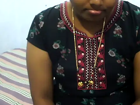 Snapshot of telugu_indhu_0001 chatting on October 2025 02:47:01 PM telugu indhu 0001 online show from October 2025 02:47:01 PM