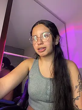 Snapshot of Rosita_forever_ chatting on May 2026 09:31:01 PM Rosita forever online show from May 2026 09:31:01 PM