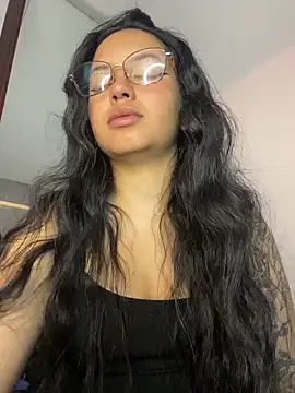 Snapshot of Rosita_forever_ chatting on June 2026 02:03:02 PM Rosita forever online show from June 2026 02:03:02 PM