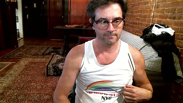 Snapshot of Johnny_Bottoms chatting on March 2026 10:31:02 PM Johnny Bottoms online show from March 2026 10:31:02 PM