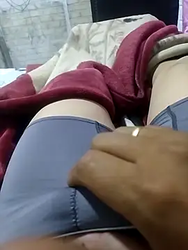 DTuannHallT online show from January 2026 11:36:01 PM