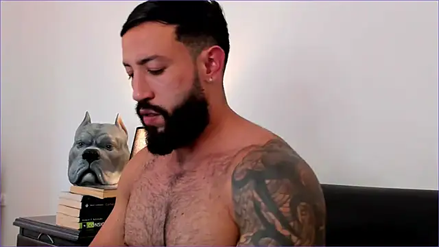 Snapshot of BradLeon_ chatting on September 2025 04:32:02 PM BradLeon online show from September 2025 04:32:02 PM