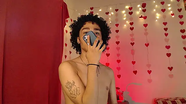 seven7xis online show from February 2025 04:58:01 AM