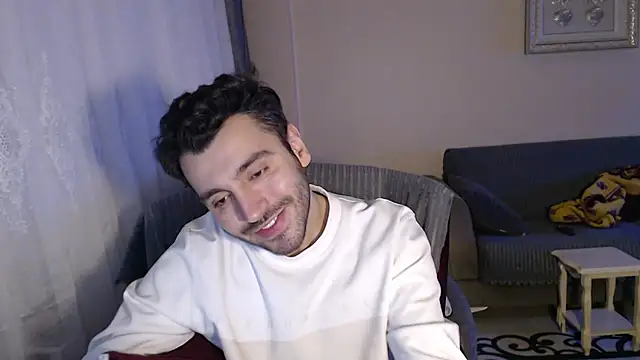 handsomeee04 online show from November 2025 10:58:02 PM