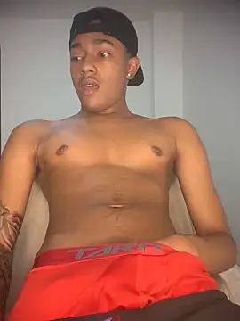 Snapshot of Boy_cock18 chatting on April 2026 11:16:01 PM Boy cock18 online show from April 2026 11:16:01 PM