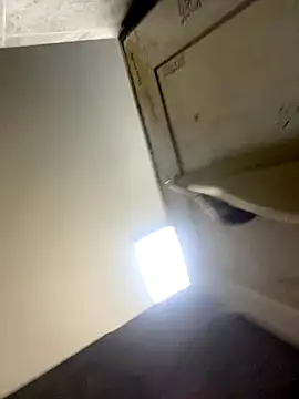 ekskekejejej online show from October 2025 11:25:02 PM