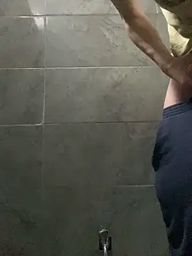 ekskekejejej online show from November 2025 09:59:01 PM