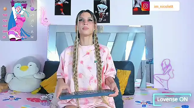 supradoll online show from February 2025 06:02:02 PM