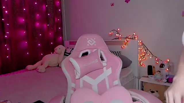 Naughty Mable online show from November 2025 12:27:01 AM