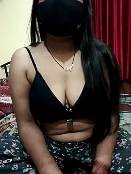 Snapshot of Soniya_444 chatting on February 2025 02:18:01 AM Soniya 444 online show from February 2025 02:18:01 AM