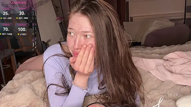 eva varnerr online show from April 2026 05:04:02 PM