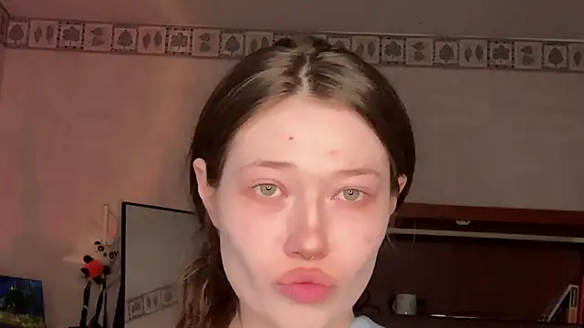 eva varnerr online show from May 2026 08:38:02 PM