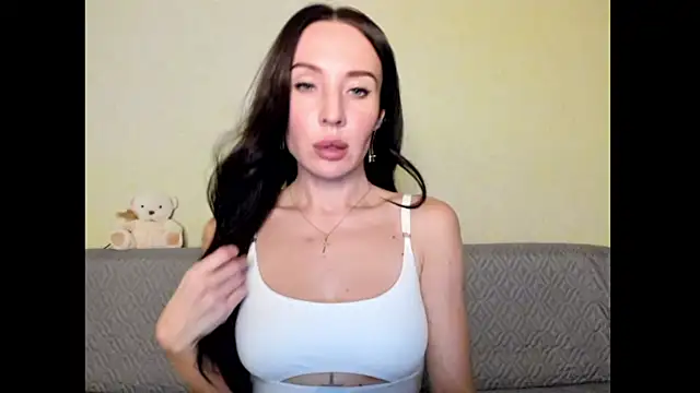 Snapshot of One_of_the_girls chatting on February 2025 07:27:01 PM One of the girls online show from February 2025 07:27:01 PM