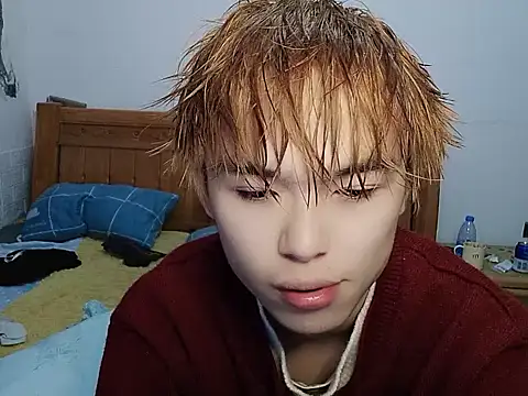 Snapshot of DOUMI98 chatting on December 2025 11:42:02 PM DOUMI98 online show from December 2025 11:42:02 PM