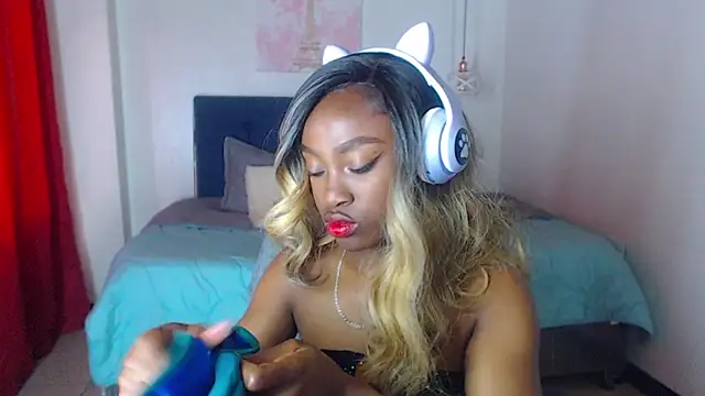 Snapshot of nikkystorm1_ chatting on March 2025 02:26:01 PM nikkystorm1 online show from March 2025 02:26:01 PM