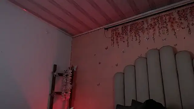 Sweetlu gh online show from October 2025 07:18:01 PM