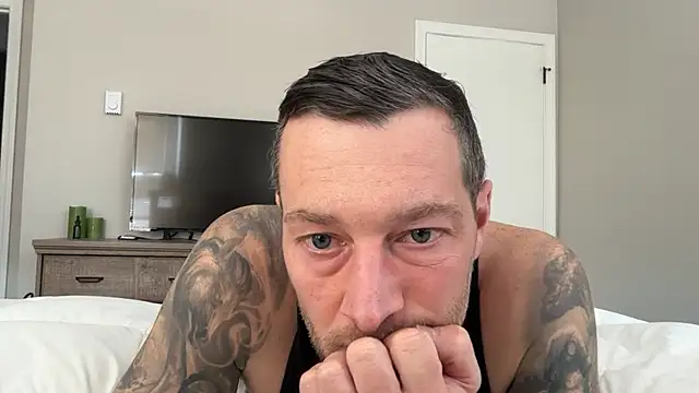 moon-boy online show from December 2024 06:17:02 PM