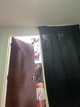 El Titan1998 online show from January 2025 01:48:01 PM