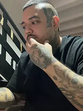 El Titan1998 online show from January 2025 02:47:01 PM