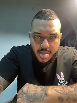 El Titan1998 online show from December 2025 12:12:02 PM