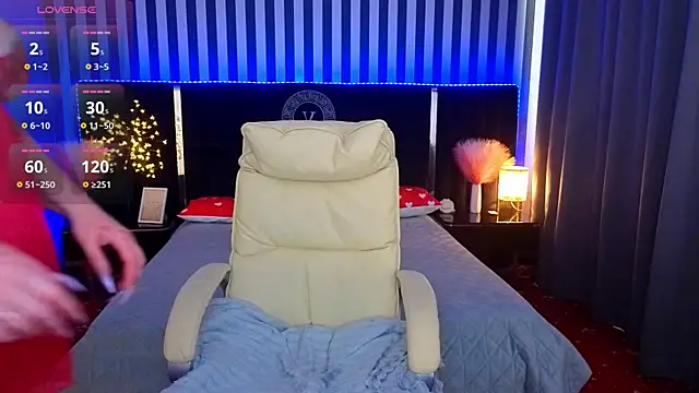 AfinaLin online show from March 2026 03:17:01 PM