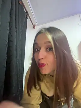 Snapshot of BlueStoneX chatting on January 2025 04:59:01 AM BlueStoneX online show from January 2025 04:59:01 AM