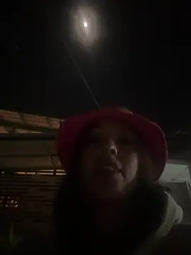 Snapshot of BlueStoneX chatting on January 2025 03:23:02 AM BlueStoneX online show from January 2025 03:23:02 AM