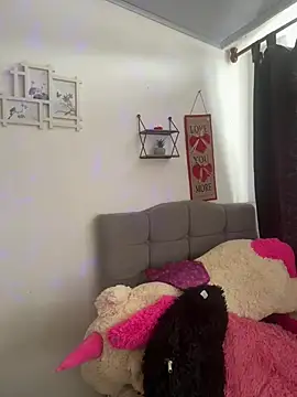 Snapshot of BlueStoneX chatting on March 2025 03:16:02 PM BlueStoneX online show from March 2025 03:16:02 PM