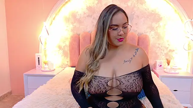 MiaLaurents online show from January 2026 04:38:02 AM