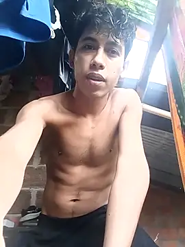 Andres123cv online show from May 2026 10:50:02 PM