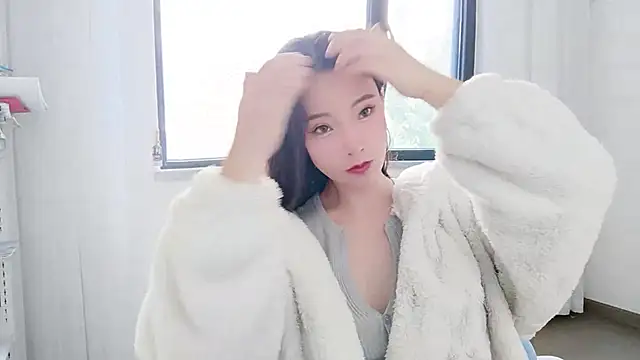 Snapshot of Lucky-kaka999 chatting on September 2025 01:42:02 AM Lucky-kaka999 online show from September 2025 01:42:02 AM