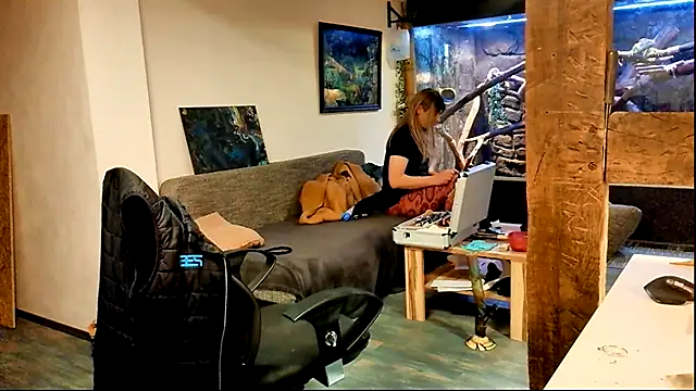 DYasmin69 online show from October 2025 06:39:01 PM