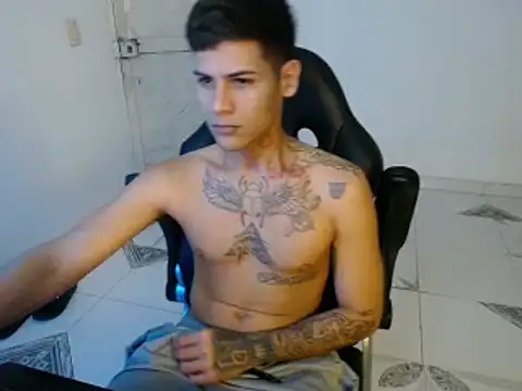 Clyde019 online show from January 2025 06:19:02 AM