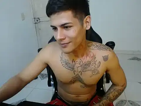 Clyde019 online show from January 2025 10:29:02 PM