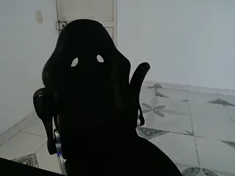 Clyde019 online show from January 2025 06:20:01 PM