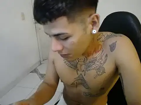 Clyde019 online show from January 2025 07:15:01 AM