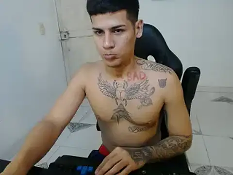 Clyde019 online show from January 2025 11:56:02 PM