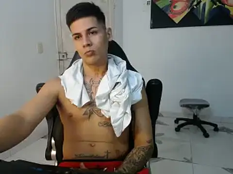 Clyde019 online show from February 2025 10:10:02 PM