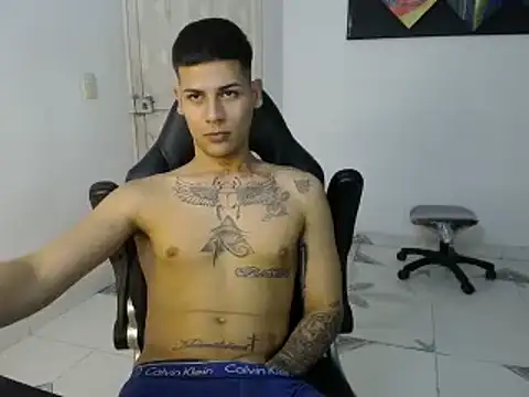 Clyde019 online show from February 2025 12:06:02 AM