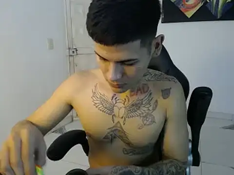 Clyde019 online show from February 2025 05:54:02 PM