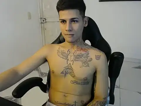 Clyde019 online show from February 2025 08:48:02 PM