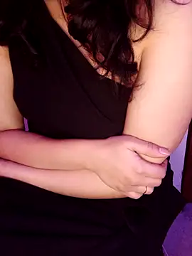 Snapshot of AnkitaTiwarii chatting on January 2025 04:50:01 AM AnkitaTiwarii online show from January 2025 04:50:01 AM