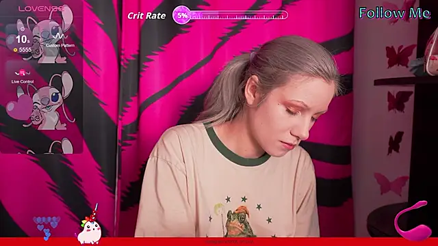 Snapshot of Vasya_Sylvia chatting on October 2025 06:10:02 AM Vasya Sylvia online show from October 2025 06:10:02 AM