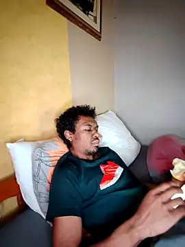 Snapshot of liveblackman chatting on February 2025 04:36:01 PM liveblackman online show from February 2025 04:36:01 PM