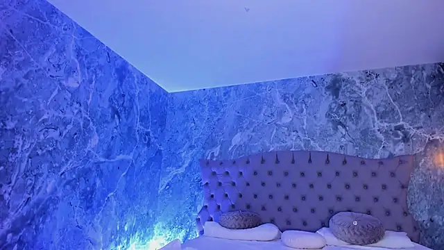 Snapshot of LucyLovelyy chatting on March 2025 06:21:02 AM LucyLovelyy online show from March 2025 06:21:02 AM