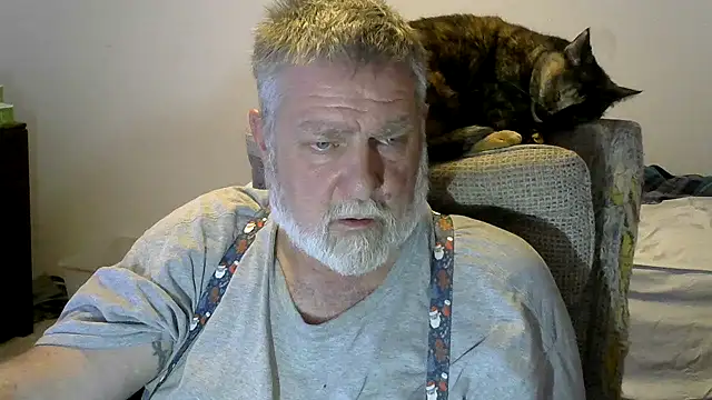 Snapshot of viejo_oso chatting on November 2025 03:23:01 AM viejo oso online show from November 2025 03:23:01 AM