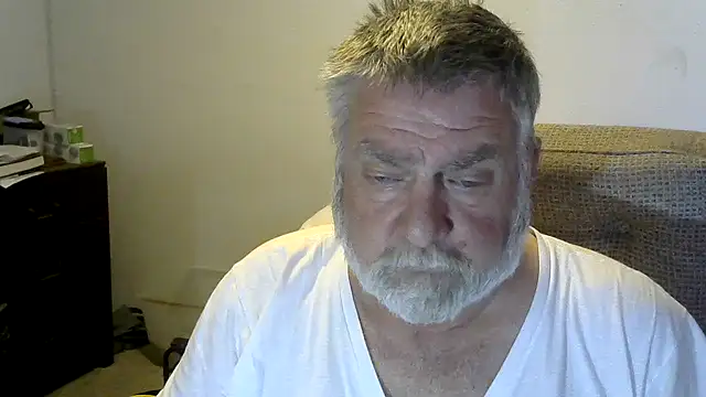 Snapshot of viejo_oso chatting on November 2025 03:58:02 PM viejo oso online show from November 2025 03:58:02 PM