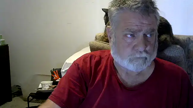 Snapshot of viejo_oso chatting on November 2025 04:11:02 PM viejo oso online show from November 2025 04:11:02 PM