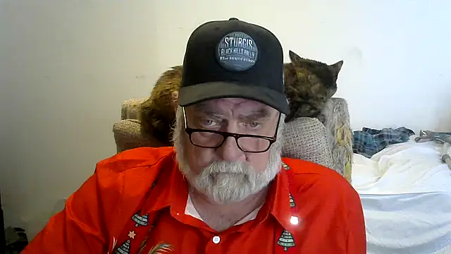 Snapshot of viejo_oso chatting on December 2025 10:36:01 PM viejo oso online show from December 2025 10:36:01 PM